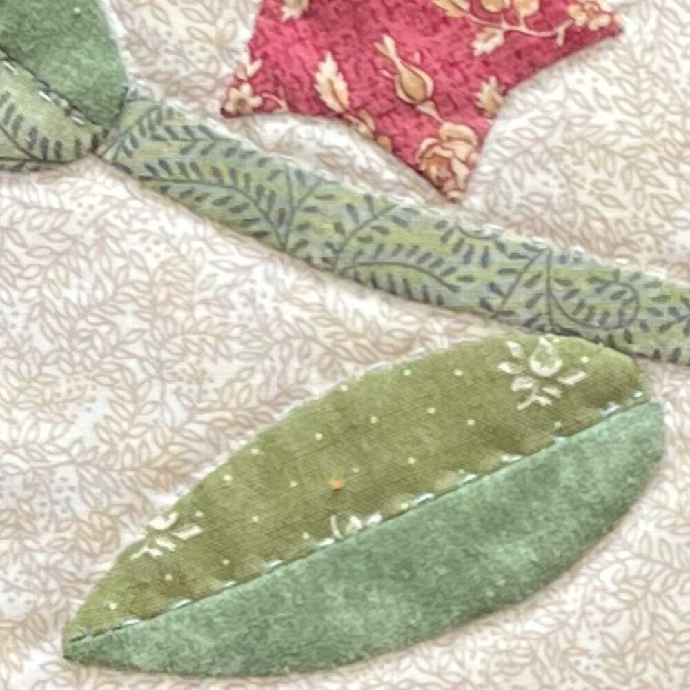 Handcrafted Appliqué Folk Art BLACK BIRD Quilt Table Runner / Topper ~ Handmade - Picture 8 of 13